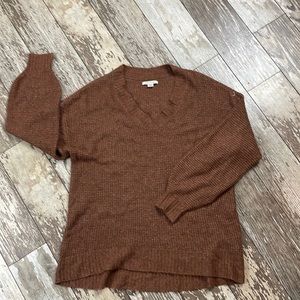 American Eagle VNeck Pullover
